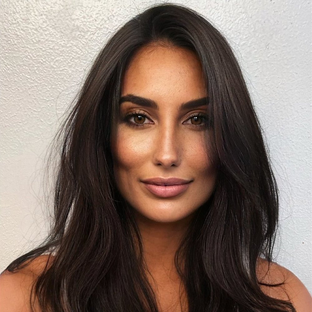 Meet your Posher, Eva